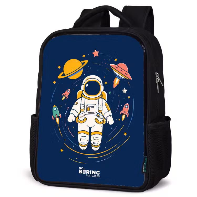 Astronaut - Planeet - Sterren - Raket Rugzak - Zwart middel -schuin
