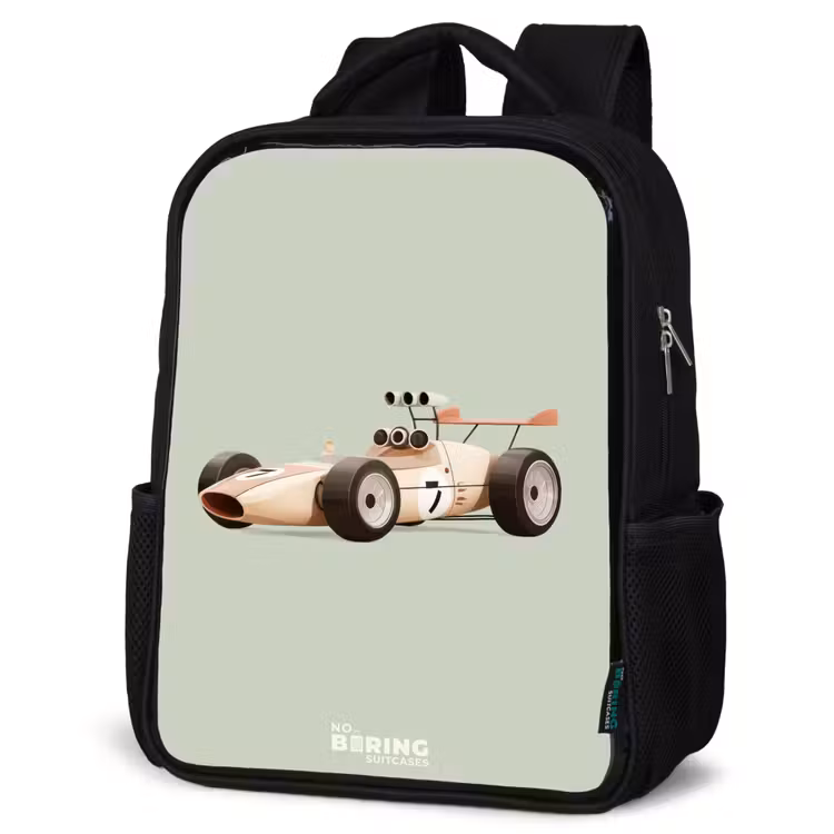 Beige retro raceauto op groen achtergrond Rugzak - Zwart middel -schuin
