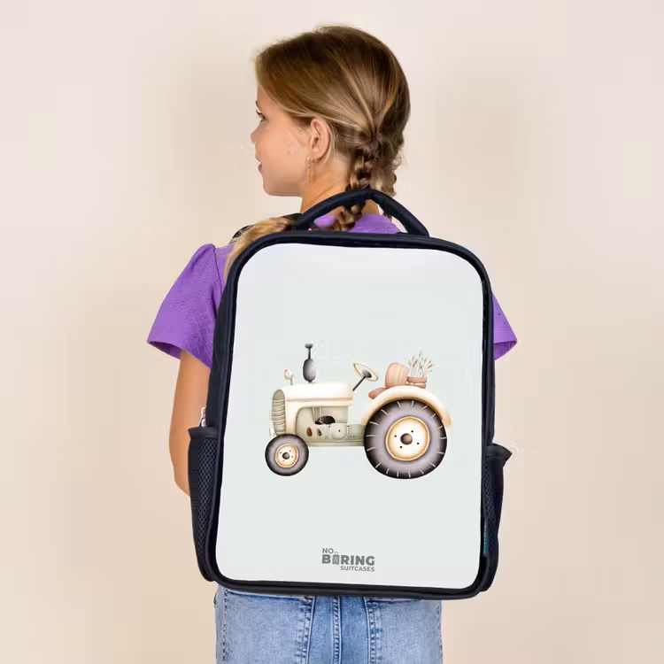 Beige vintage tractor in pastel groene kleuren Rugzak - Zwart middel -sfeer5