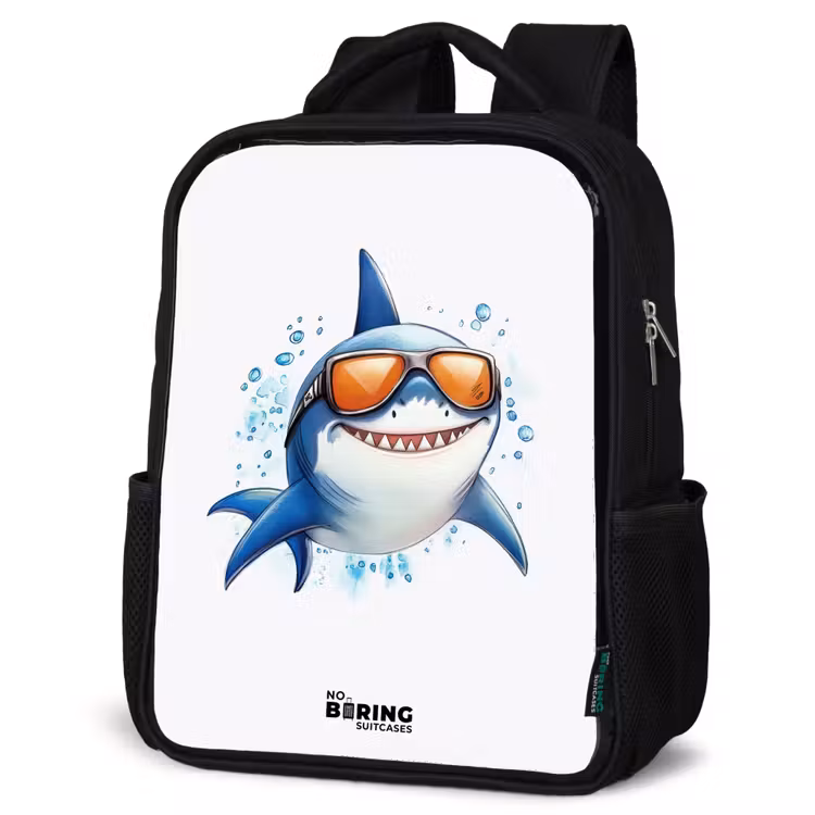 Coole haai met zonnebril in het water Rugzak - Zwart middel -schuin