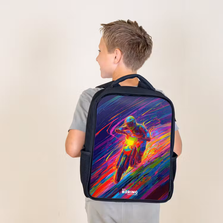 Crossmotor - Neonkleuren - Lijnen - Helm Rugzak - Zwart middel -sfeer2