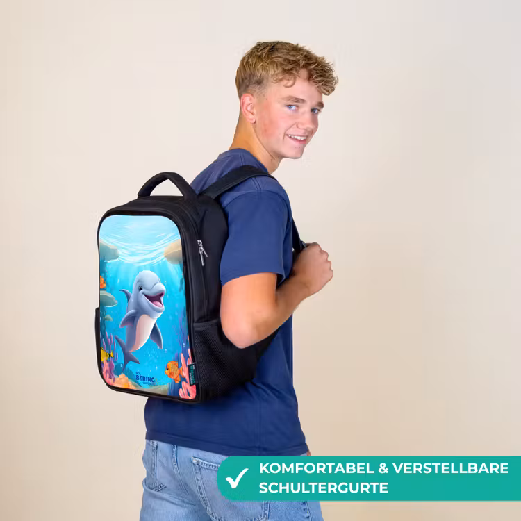 Vrolijke dolfijn tussen de koralen Rugzak - Zwart middel -sfeer9_DE