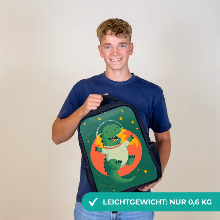 Dino - Groen - Planeet Rugzak - Zwart middel -sfeer7_DE