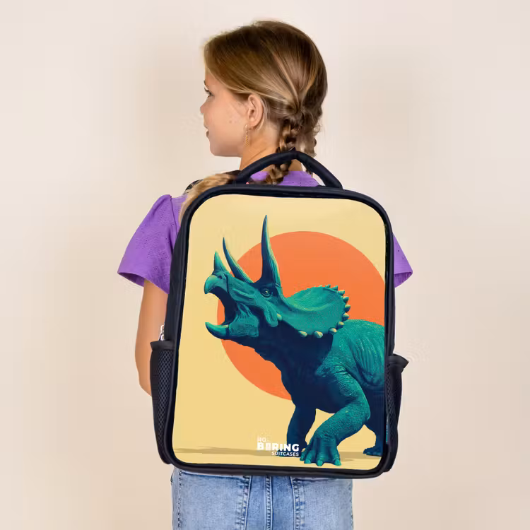 Dino - Triceratops - Dier Rugzak - Zwart middel -sfeer5