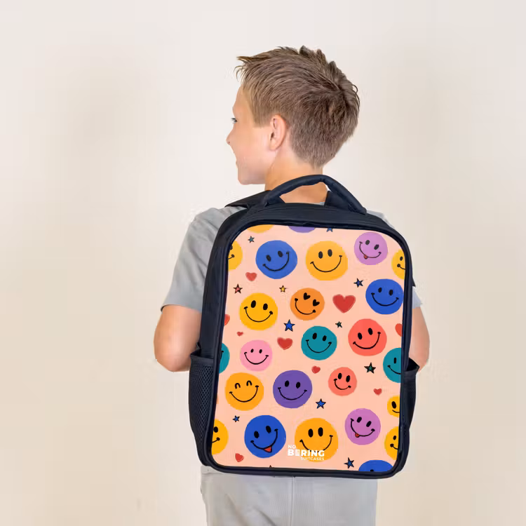Vrolijk Smiley-patroon Rugzak - Zwart middel -sfeer2