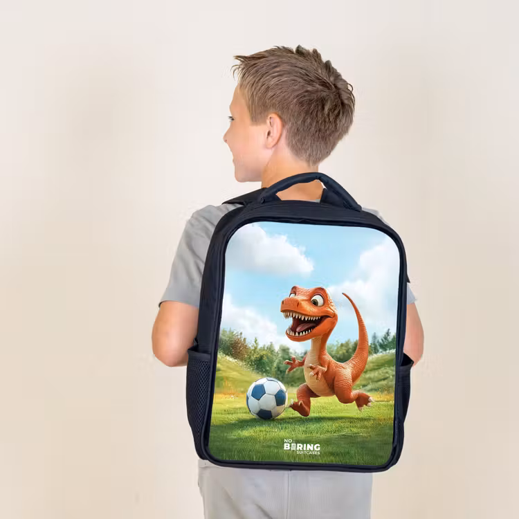 Voetbal - Dino - Sport Rugzak - Zwart middel -sfeer2