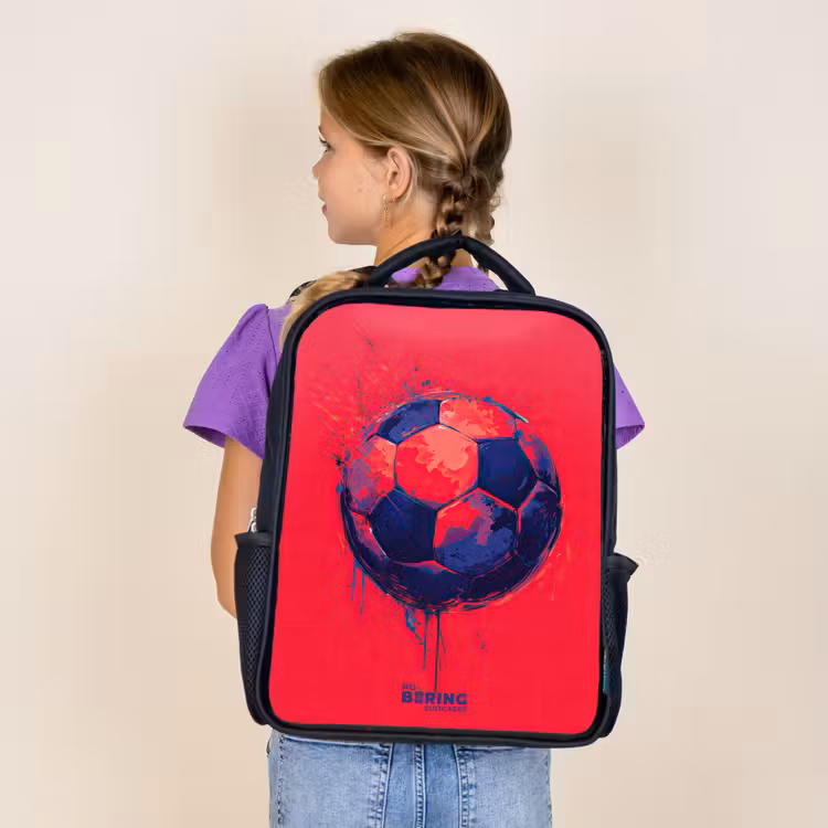 Voetbal - Verf - Blauw - Rood Rugzak - Zwart middel -sfeer5