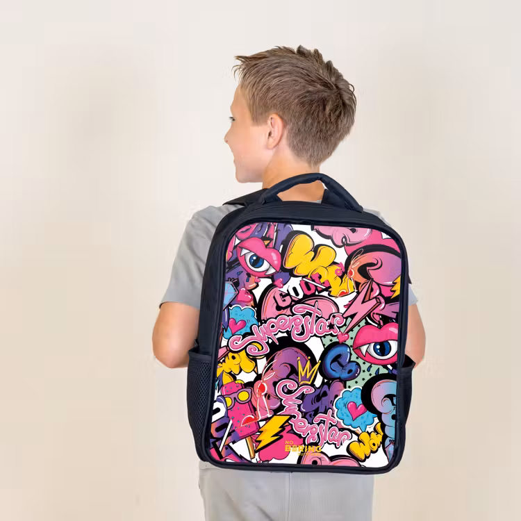 Girly graffiti Rugzak - Zwart middel -sfeer2