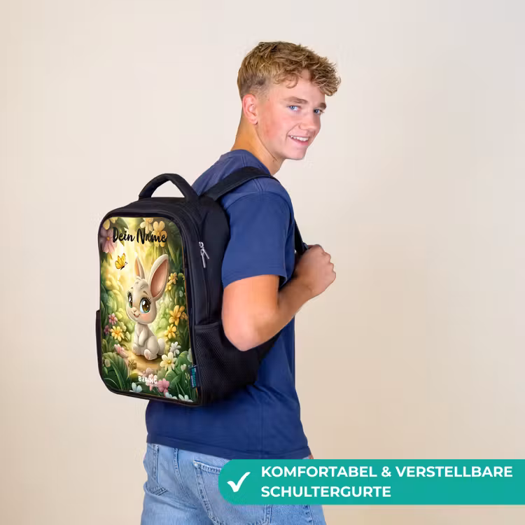 Konijn - Zonlicht - Sprookjesachtig - Vlinder Rugzak - Zwart middel -sfeer9_DE