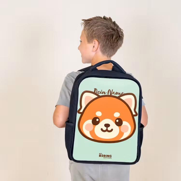 Kawai - Rode panda - Groen Rugzak - Zwart middel -sfeer2