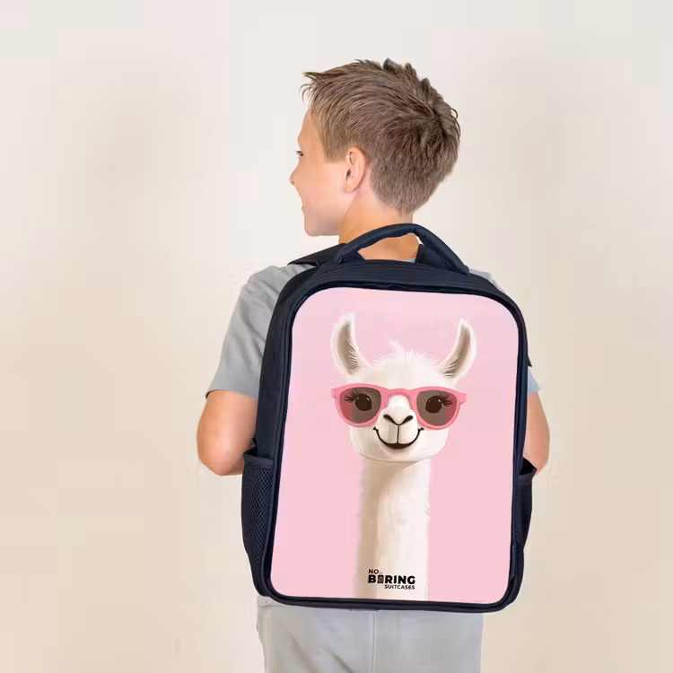 Lama - Wit - Zonnebril - Wimpers Rugzak - Zwart middel -sfeer2