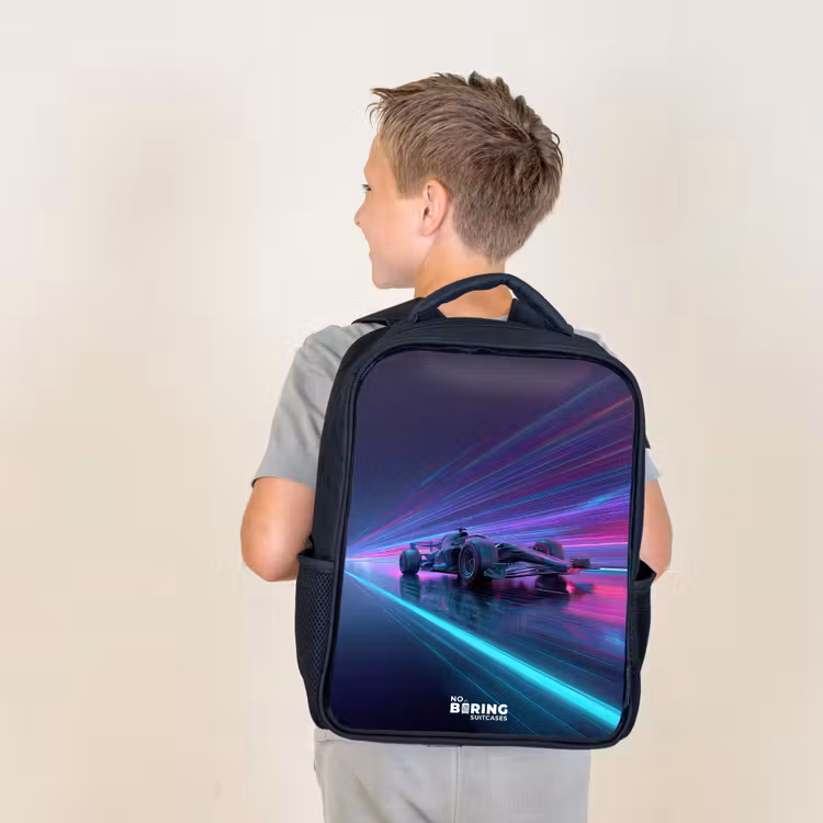 Neon - Raceauto - Lichtstrepen - Paars Rugzak - Zwart middel -sfeer2