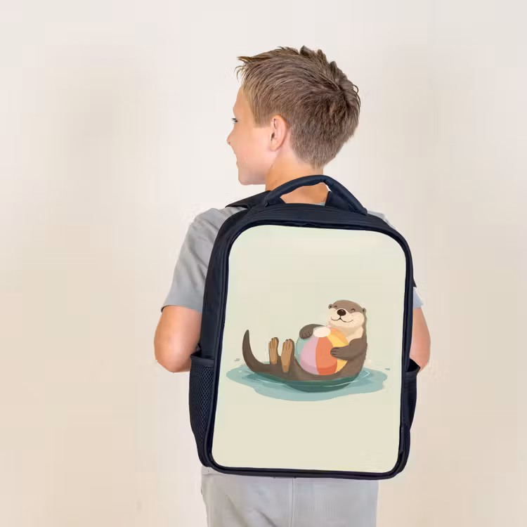 Otter - Strandbal - Kleurrijk Rugzak - Zwart middel -sfeer2