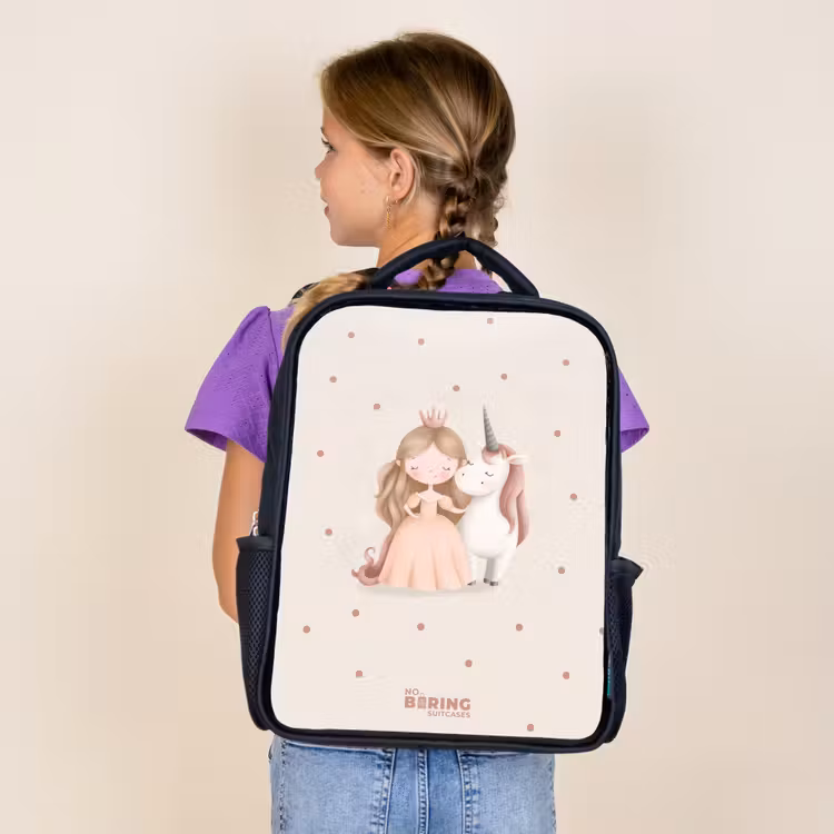 Prinses en een eenhoorn in pastel kleuren Rugzak - Zwart middel -sfeer5