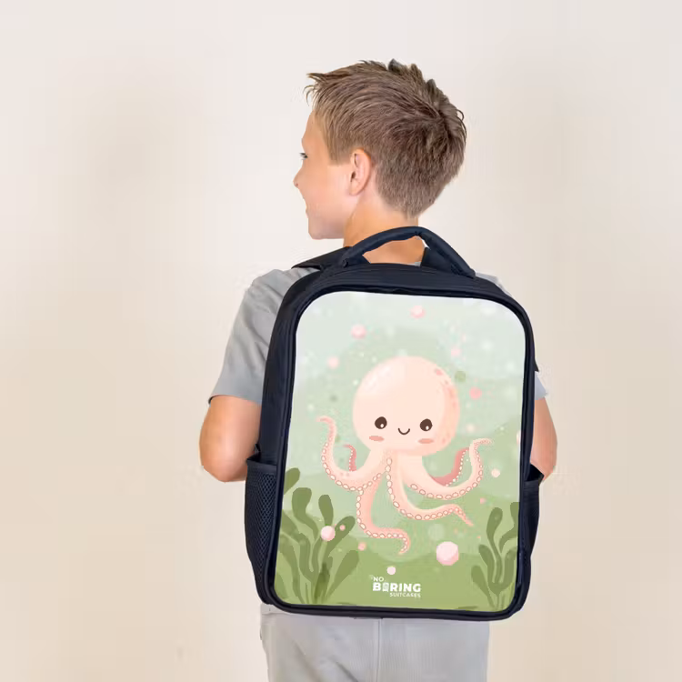 Roze octopus met een lach Rugzak - Zwart middel -sfeer2