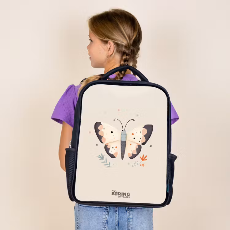 Vlinder in neutrale pastel kleuren Rugzak - Zwart middel -sfeer5
