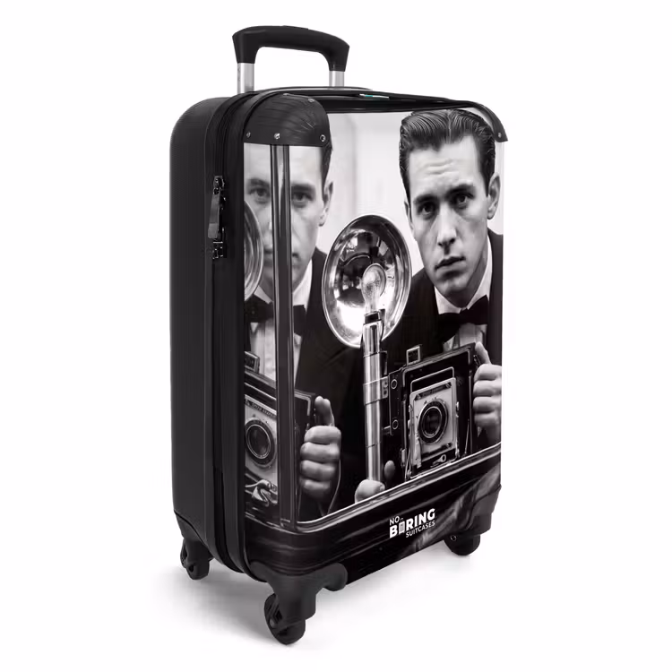Koffer - Fotograf – Kamera – Vintage – Journalismus – Schwarz-Weiß — 2