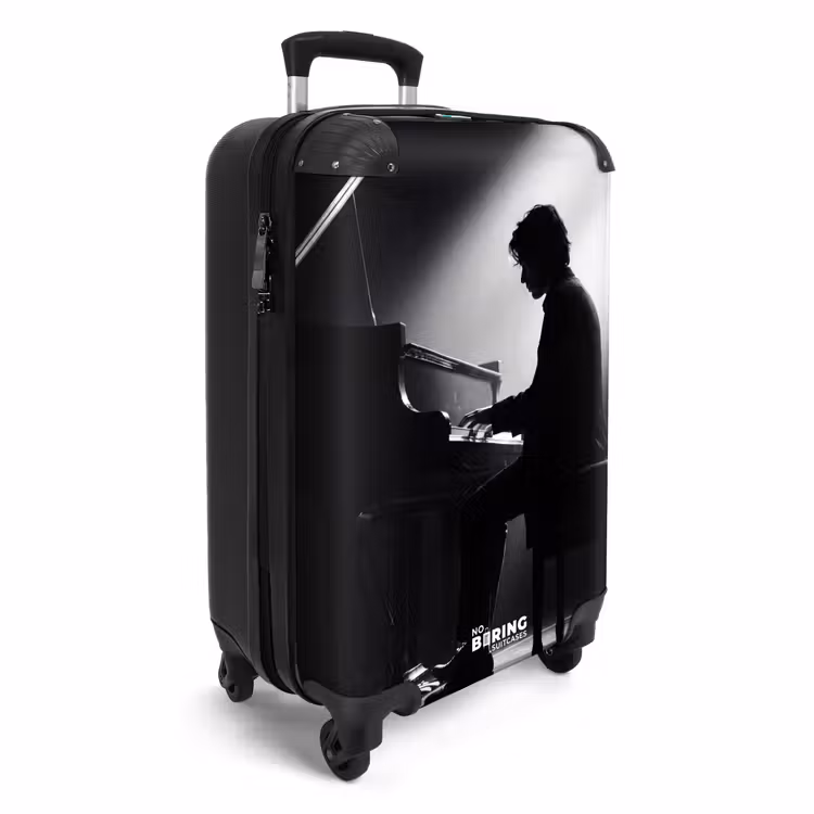 Koffer - Person – Klavier – Musik – Schwarz-Weiß – Bühne - Persoon - Piano - Muziek - Zwart-wit - Podium NBS - Handbagage koffer - Volwassenen Unisex middel