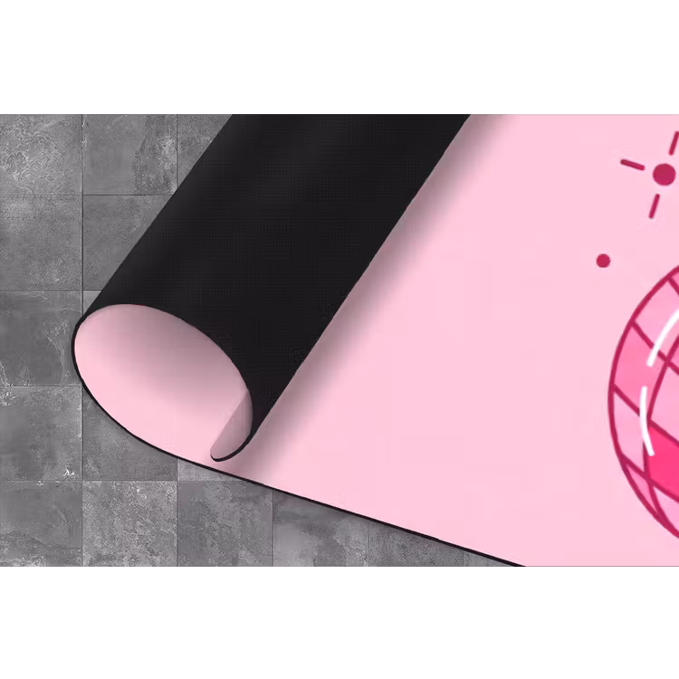 Decoratie - Disco-bal - Feest - Roze Keukenloper - keukenmat middel -closeup