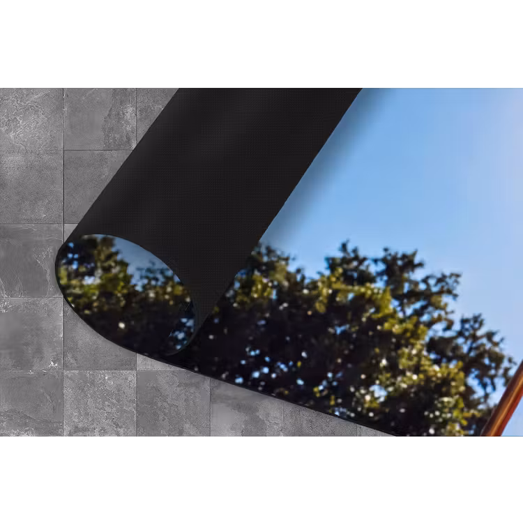 Douche - Water - Zomer - Blauw Keukenloper - keukenmat middel -closeup
