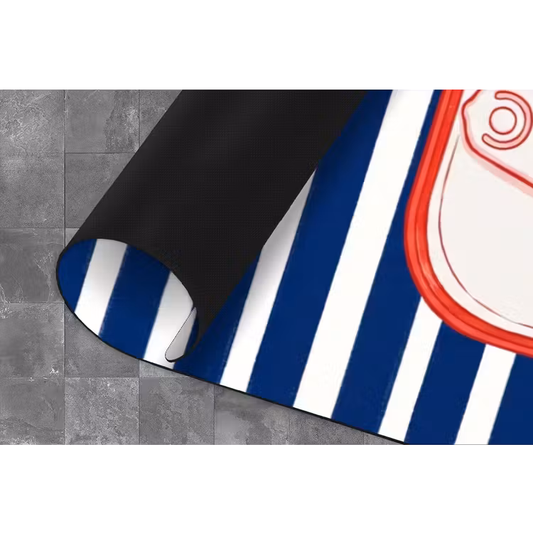 Eten - Vis - Blik - Illustratie - Rood Keukenloper - keukenmat middel -closeup