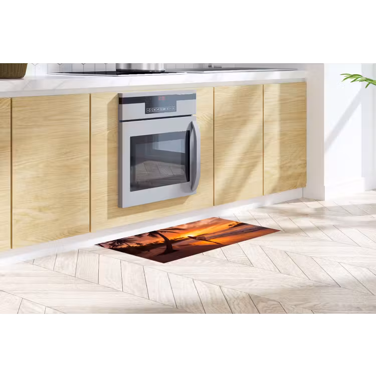 Vrouw - Surfplank - Strand - Zonsondergang - Oranje Keukenloper - keukenmat middel -sfeer2
