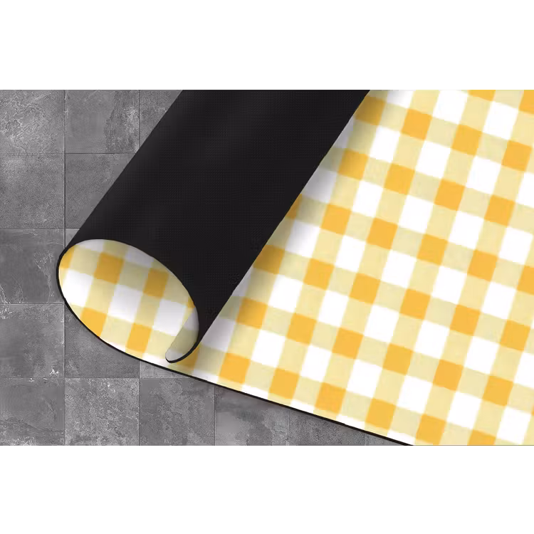 Ruit - Gingham - Klassiek - Geel en Wit Keukenloper - keukenmat middel 536 -closeup