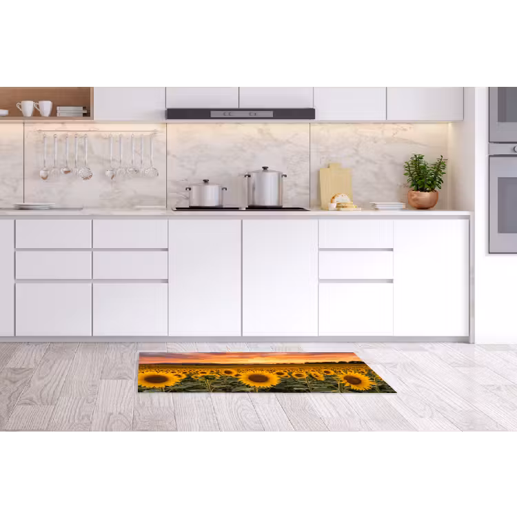 Zonnebloemen - Heuvellandschap - Geel Keukenloper - keukenmat middel -sfeer3