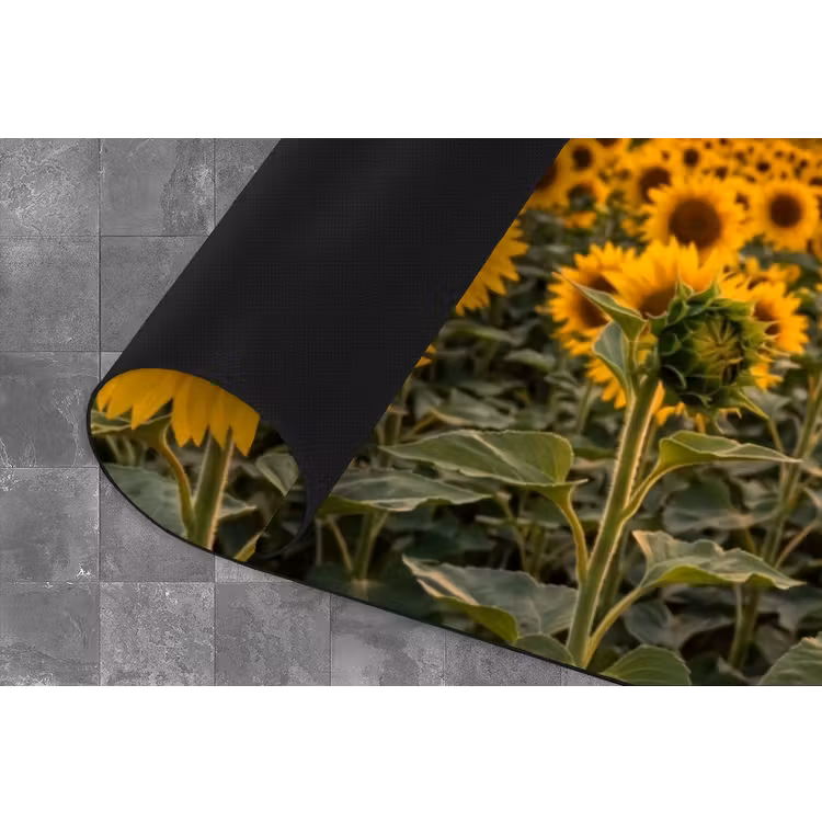 Zonnebloemen - Heuvellandschap - Geel Keukenloper - keukenmat middel -closeup
