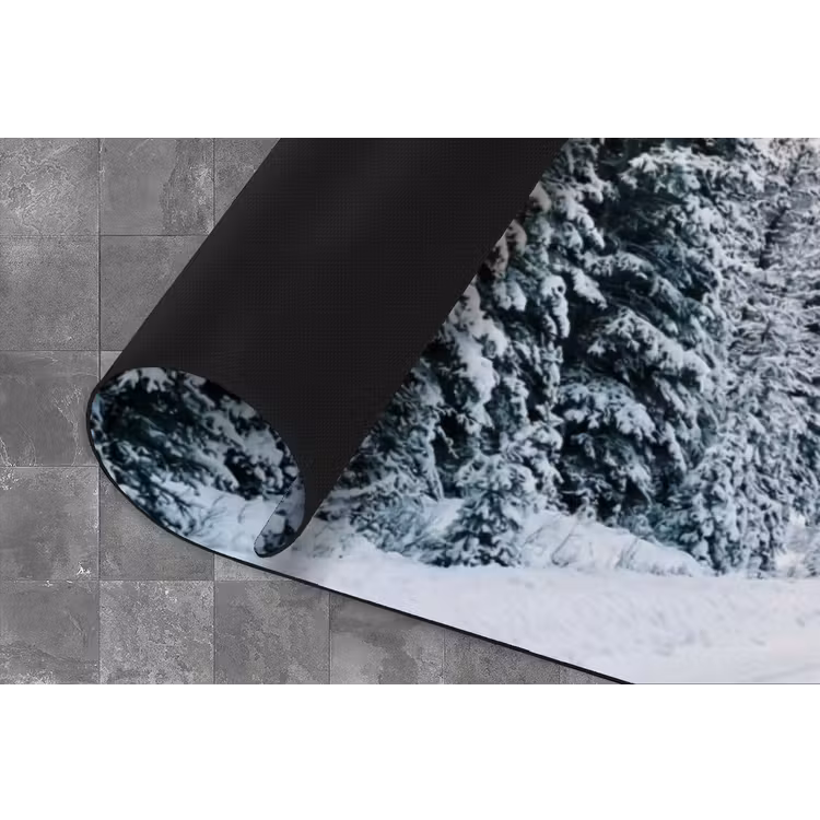 Weg - Sneeuw - Naaldbos - Winter - Avontuurlijk Keukenloper - keukenmat middel -closeup