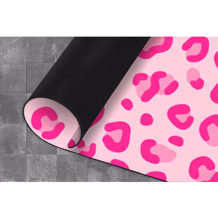 Dierenprint - Patroon - Abstract - Modern - Roze Keukenloper - keukenmat middel -closeup