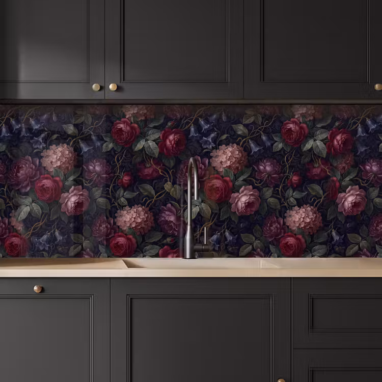 Bloemen - Rood - Klassiek - Donker - Patroon keuken achterwand 2 middel -sfeer1