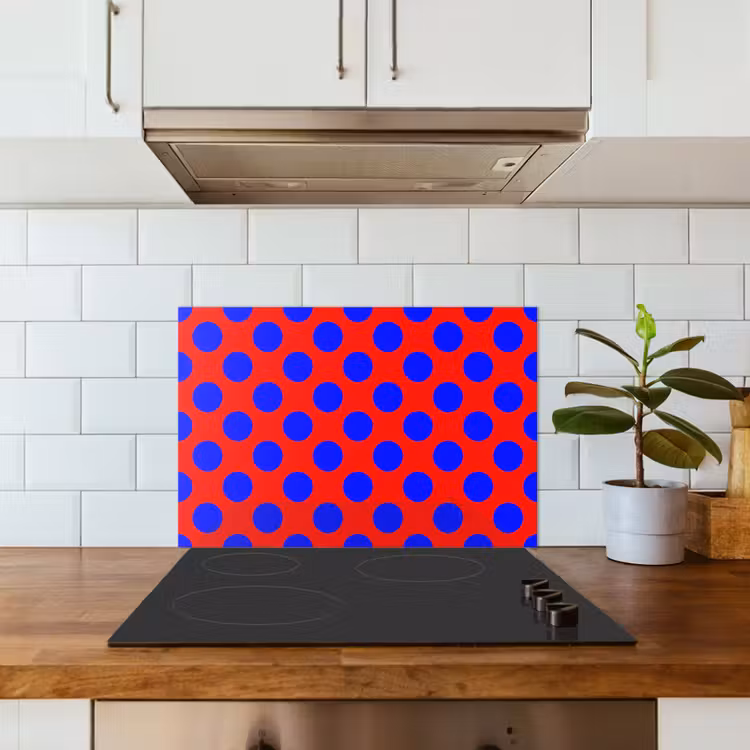 Dots - Klassiek - Rood keuken achterwand spatscherm klein 900 -sfeer2
