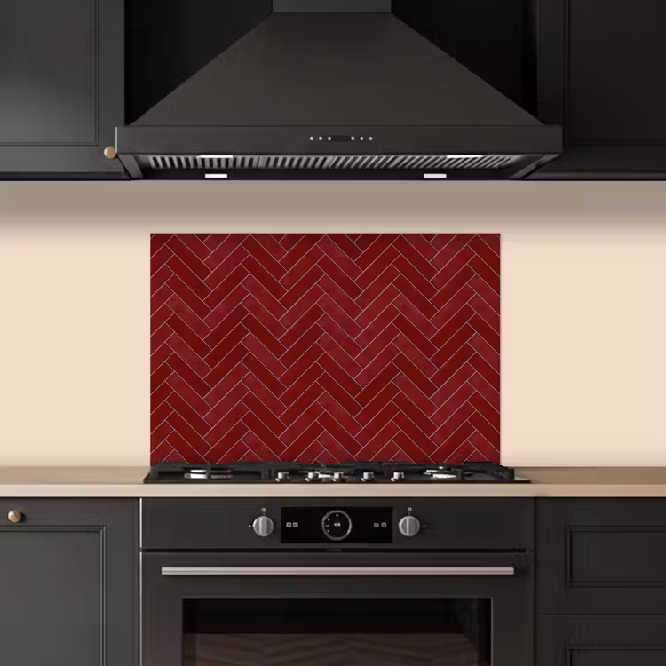 Visgraat - Wandtegel - Bordeaux - Rood keuken achterwand spatscherm klein 900 -sfeer1