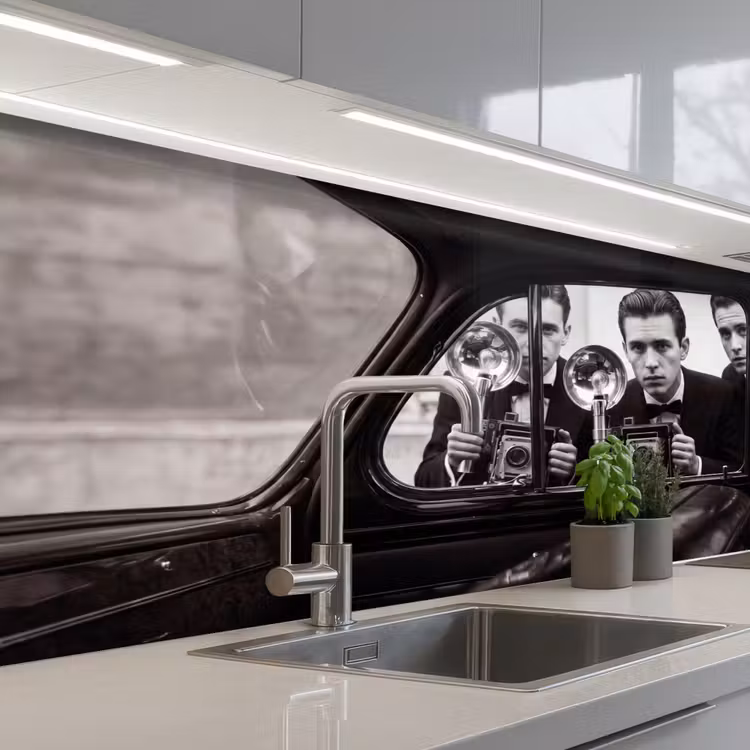 Fotograaf - Camera - Vintage - Journalistiek - Zwart-wit keuken achterwand 2 middel -3d_schuin