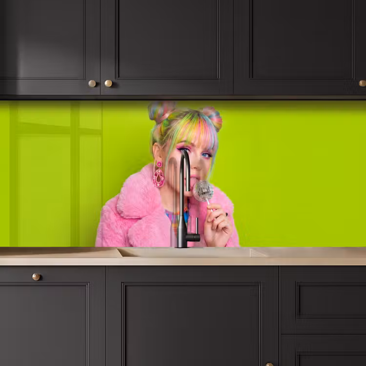 Vrouw - Kleurrijk haar - Pop art - Modern - Levendig keuken achterwand 2 middel -sfeer1