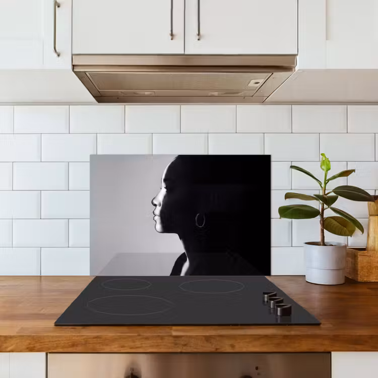 Vrouw - Profiel - Mensen - Zwart-wit keuken achterwand spatscherm klein -sfeer2