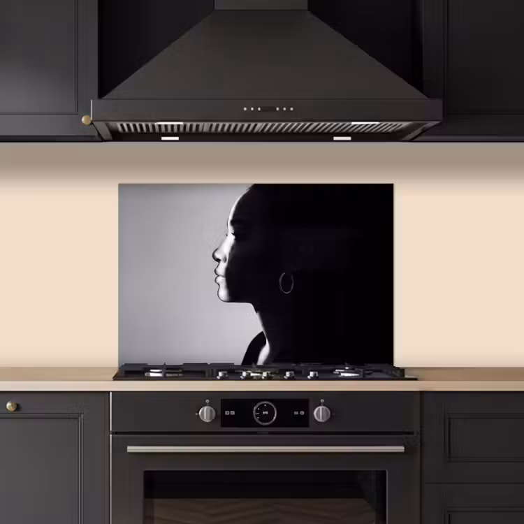 Vrouw - Profiel - Mensen - Zwart-wit keuken achterwand spatscherm klein -sfeer1