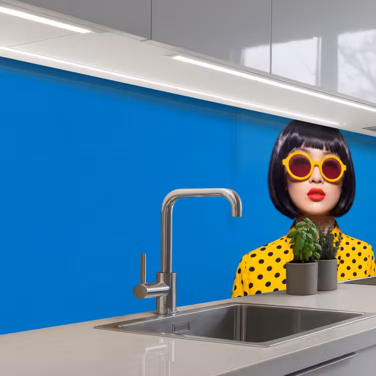 Vrouw - Zonnebril - Pop Art - Portret - Geel keuken achterwand 2 middel -3d_schuin