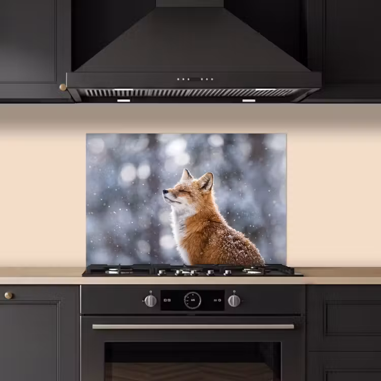 Vos - Sneeuwval - Portret - Winter - Sfeervol keuken achterwand spatscherm klein -sfeer1