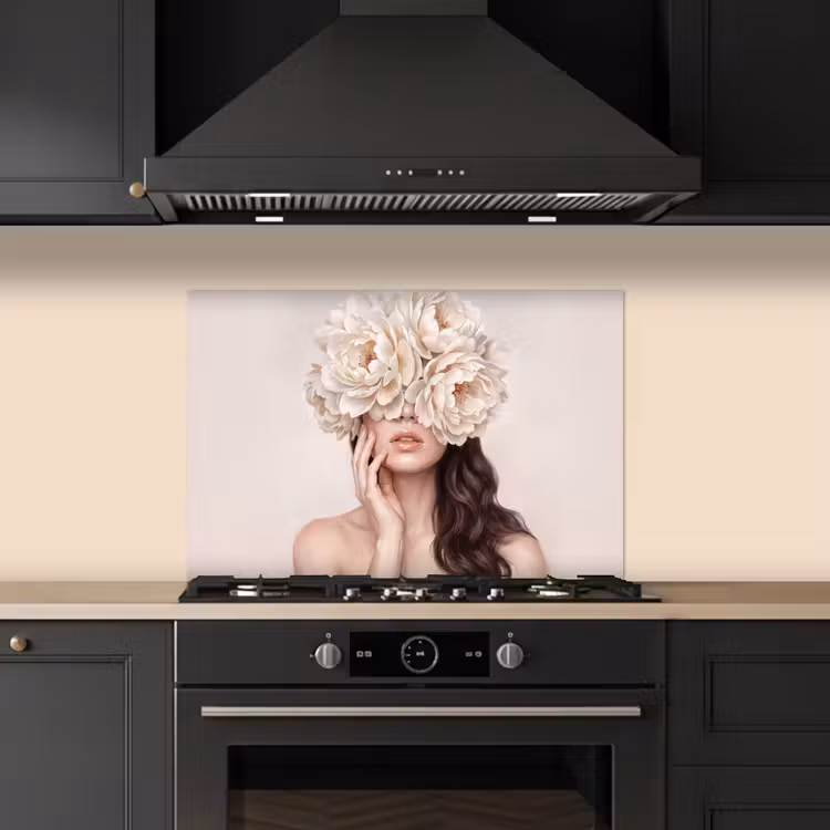 Gezicht - Pioenrozen - Crème keuken achterwand spatscherm klein -sfeer1