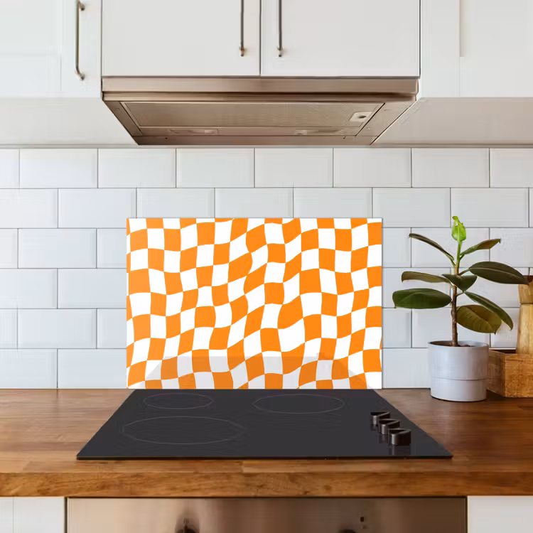 Golvend - Patroon - Oranje keuken achterwand spatscherm klein 900 -sfeer2