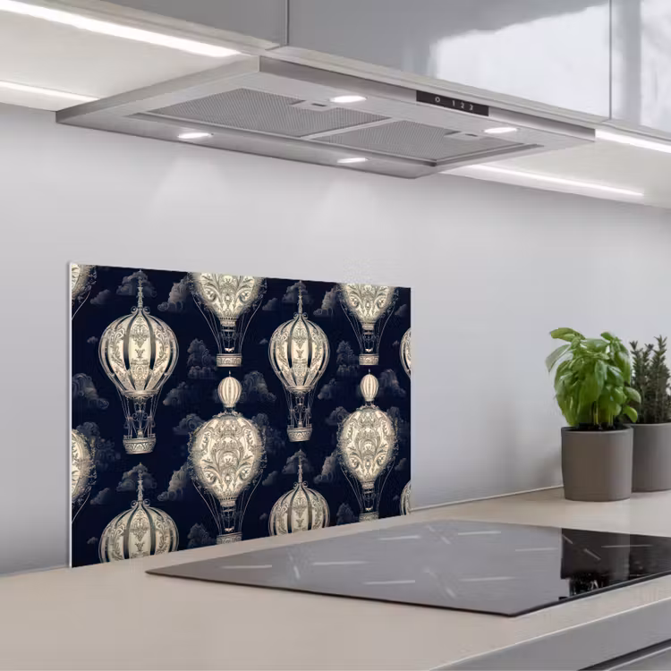 Luchtballonnen - Wolken - Patroon - Donkerblauw keuken achterwand spatscherm klein 900 -3d_schuin