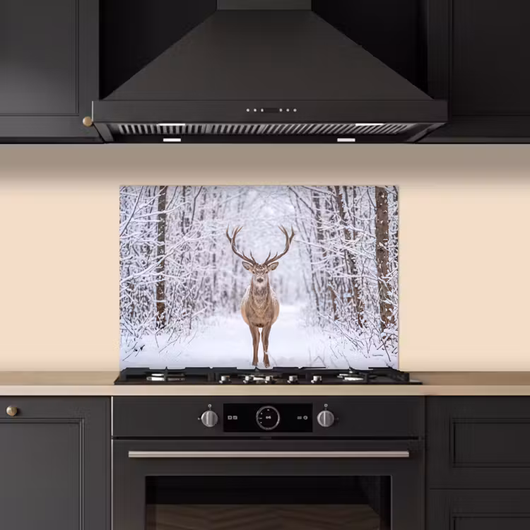 Hert - Winter - Bos - Natuur - Wit keuken achterwand spatscherm klein -sfeer1