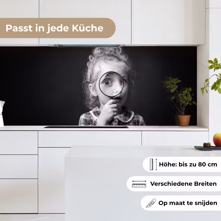 Kind - Vergrootglas - Portret - Zwart-wit keuken achterwand 2 middel -sfeer4_DE
