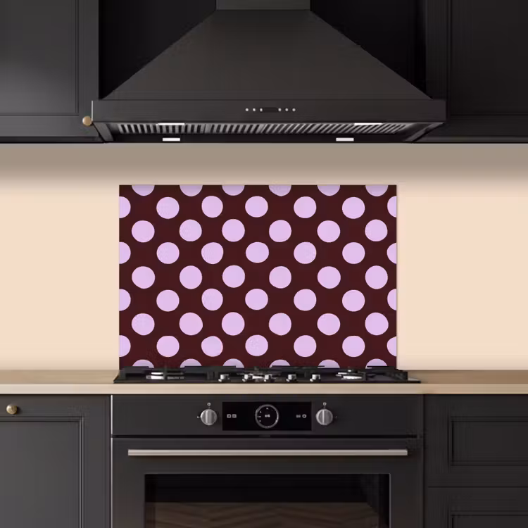 Klassiek - Stippen - Paars keuken achterwand spatscherm klein 900 -sfeer1