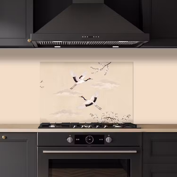 Kraanvogels - Bloesem - Beige keuken achterwand spatscherm klein -sfeer1