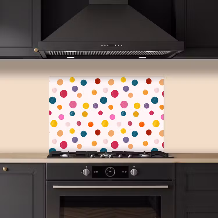 Cirkels - Speels - Kleurrijk keuken achterwand spatscherm klein 900 -sfeer1
