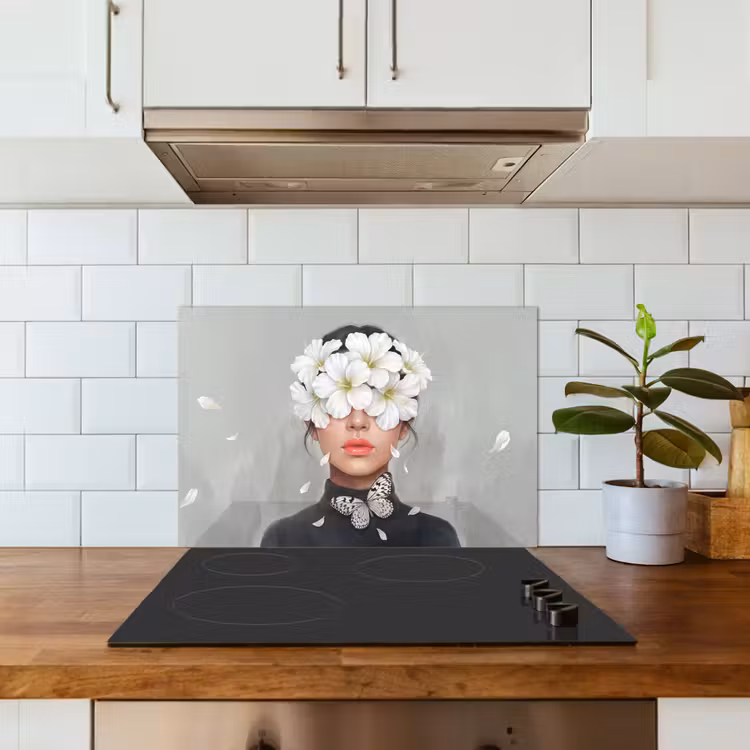 Lelies - Portret - Wit keuken achterwand spatscherm klein -sfeer2