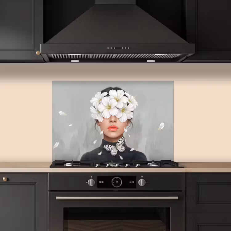 Lelies - Portret - Wit keuken achterwand spatscherm klein -sfeer1